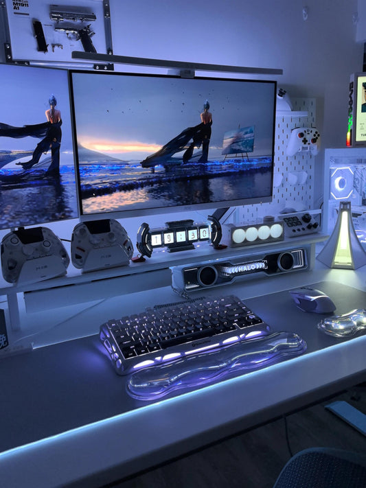 Top White Gaming Setup Ideas 2026 | Futuristic Desk Inspiration - Vividgaming