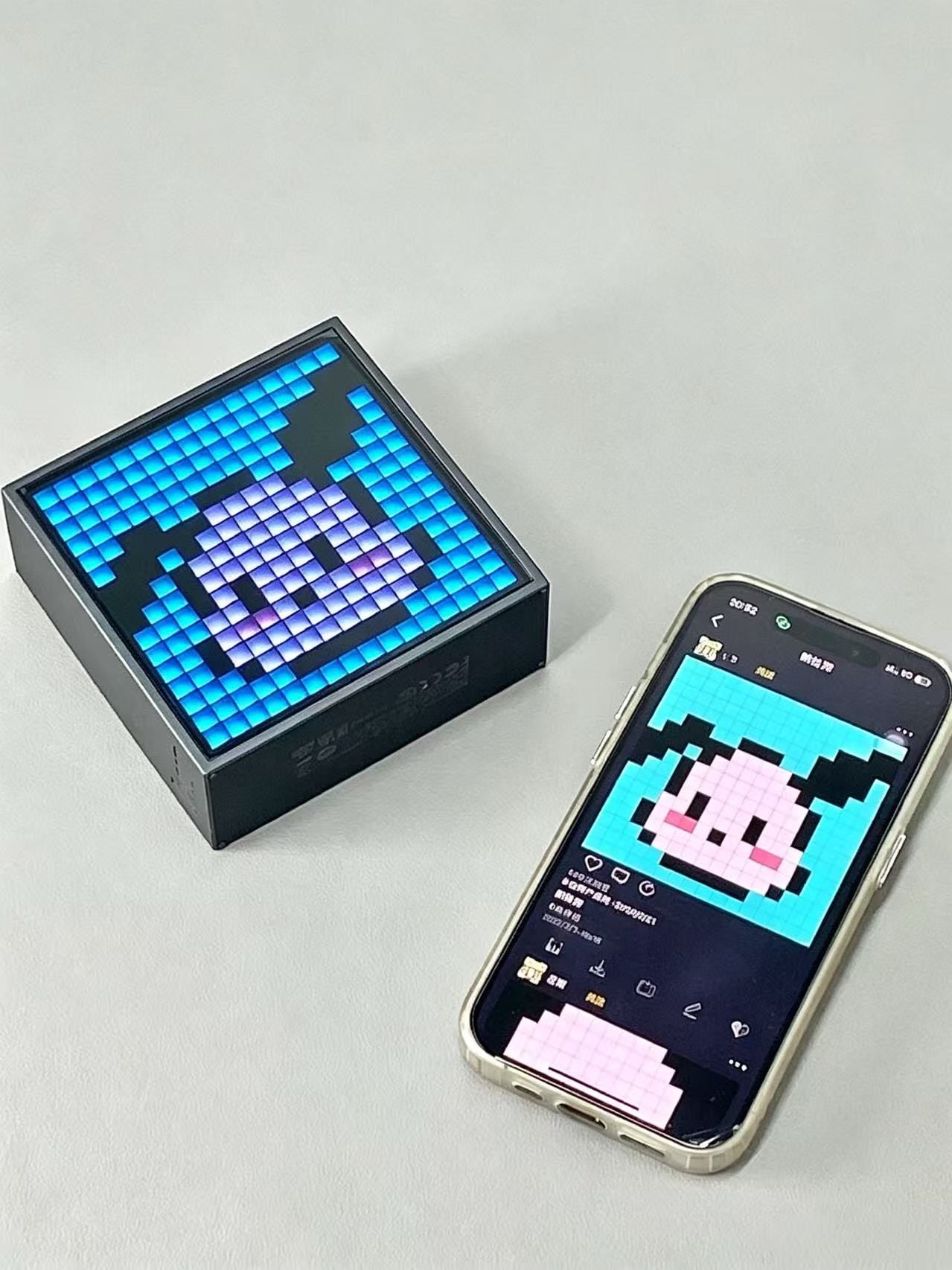 Pixel Art Bluetooth Speaker for Desk | DIY RGB LED Clock