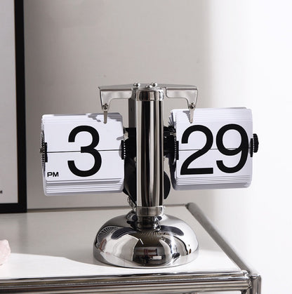 Retro Flip Clock – Minimalist Wooden Base Desk Clock for Gaming Setup